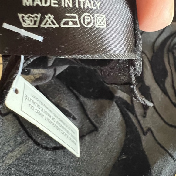 BLACK on BLACK 68” x 20” EMBELLISHED SCARF with SWAROVSKI CRYSTALS. - Picture 3 of 10